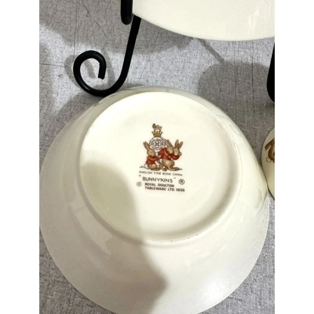Royal Doulton Bunnykins 3 Piece Porcelain Kids Dinnerwear Set Plate Bowl Cup